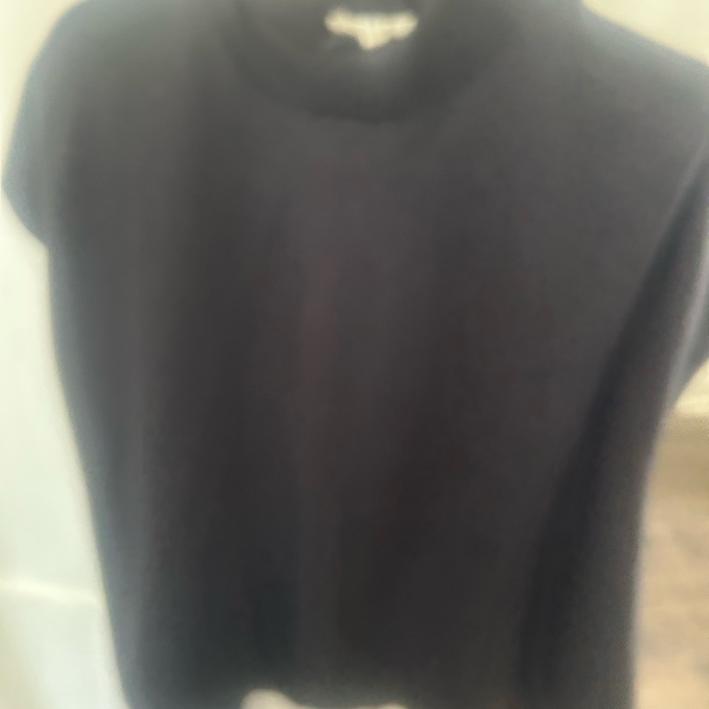 Splendid Black Tunic Top